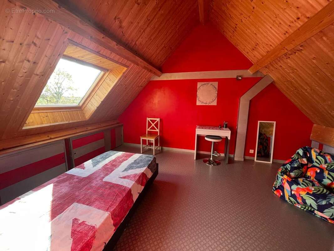 Maison à SAINT-MARTIN-D&#039;AUXIGNY