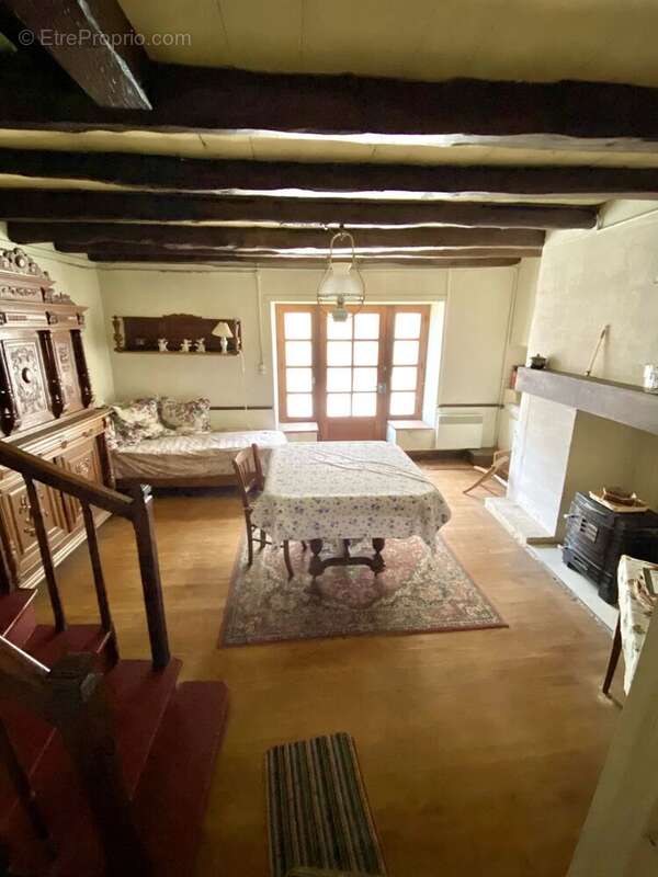 Maison à SALVIAC