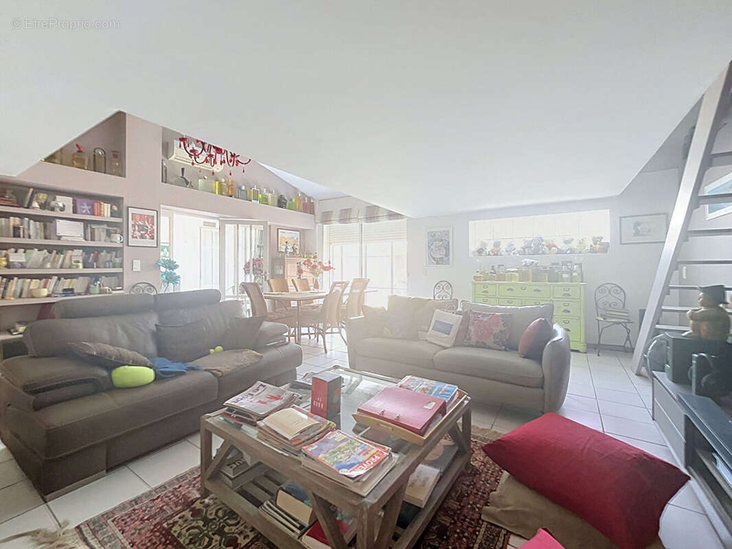 Maison de plain-pied - 136 m2 - jardin - photo 10