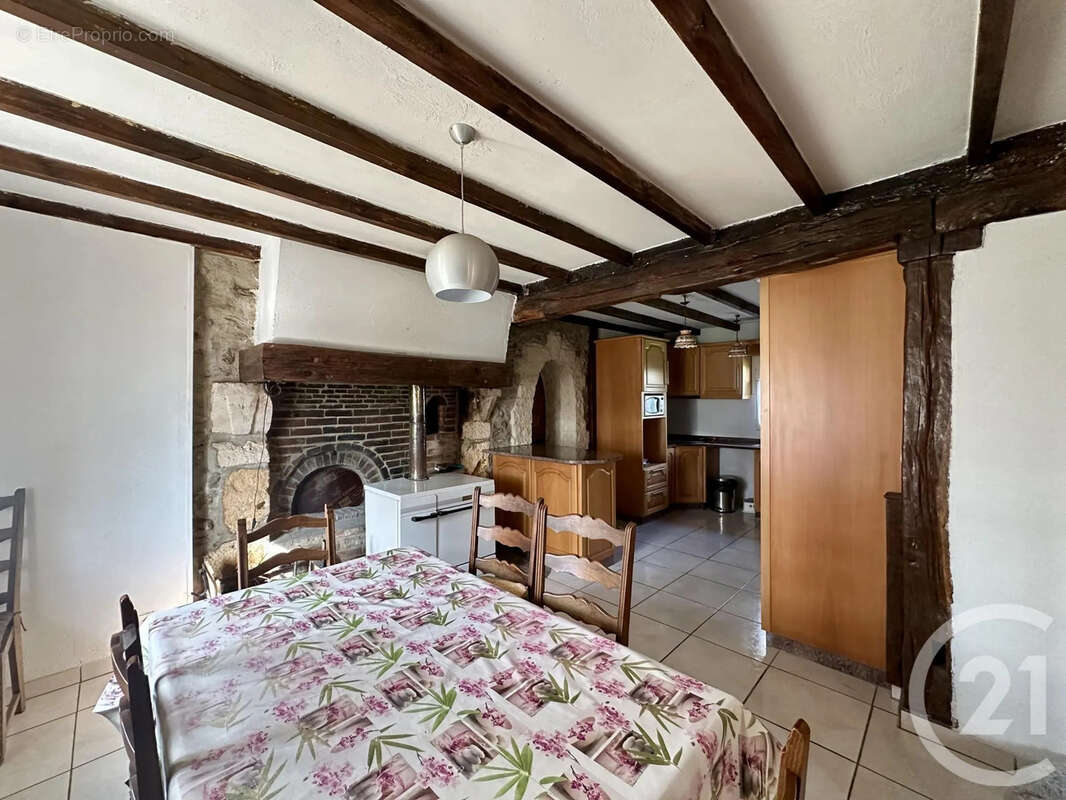 Maison 116 m² à Saint-Pellerin  - photo 6