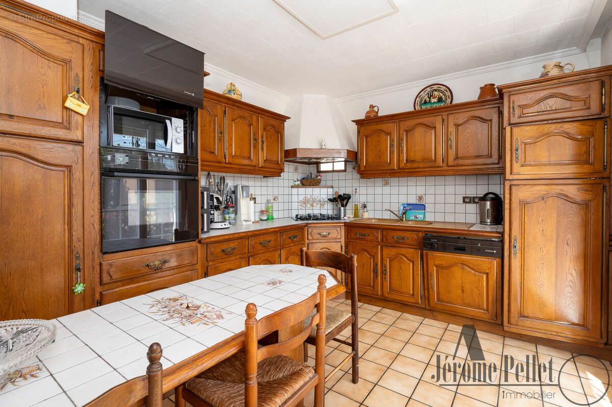 Appartement à TERNAY