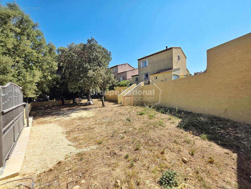Superbe maison T4 de 110 m² avec piscine sur terrain de 748 m², Miramas 13140 - photo 18