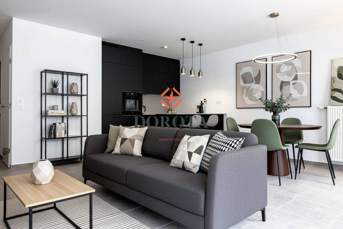Appartement à CHALLES-LES-EAUX