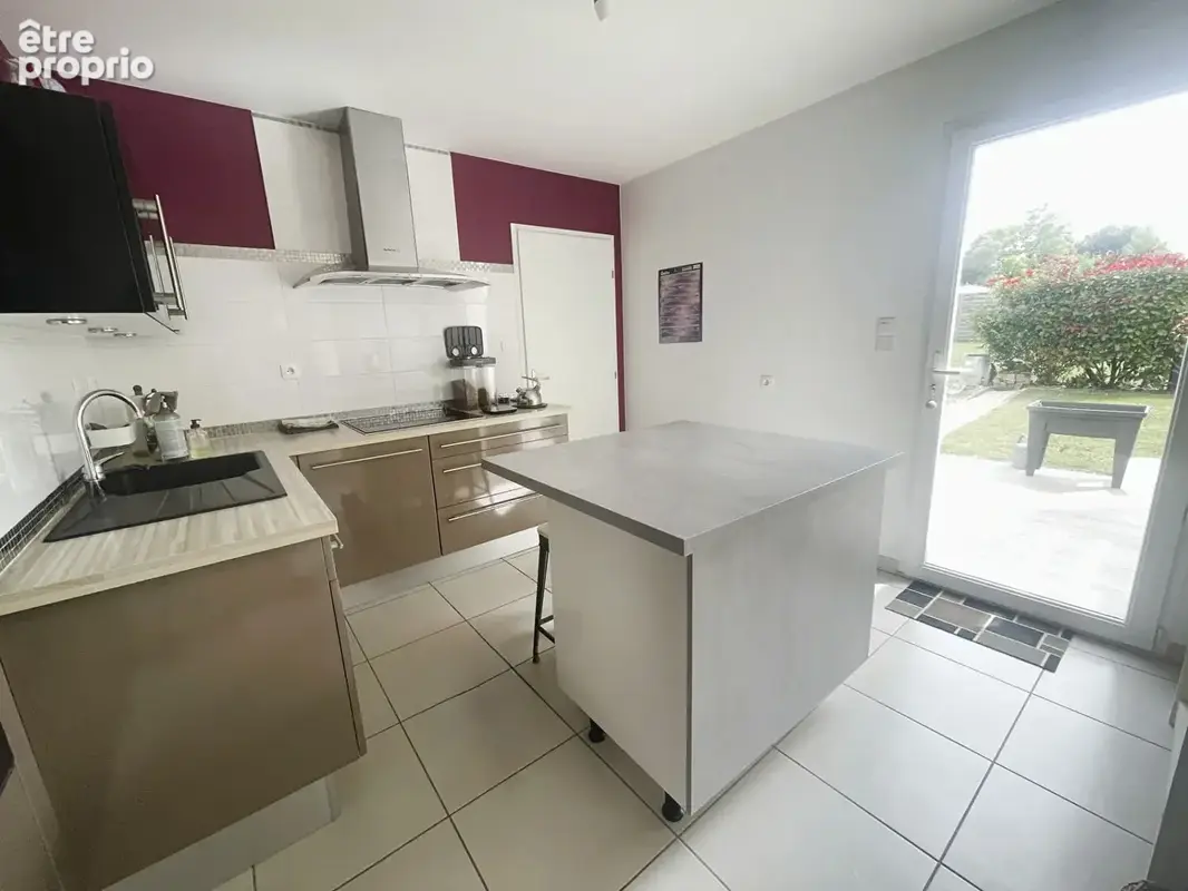 Maison 5 pièces - Bouchemaine - 127 m² - Terrain 429m² - photo 4