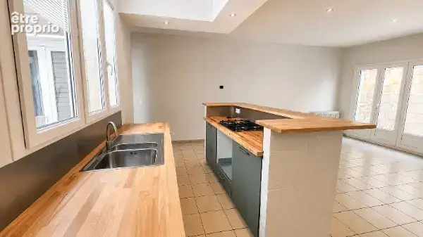 Appartement spacieux Bordeaux centre avec extérieurs - photo 3