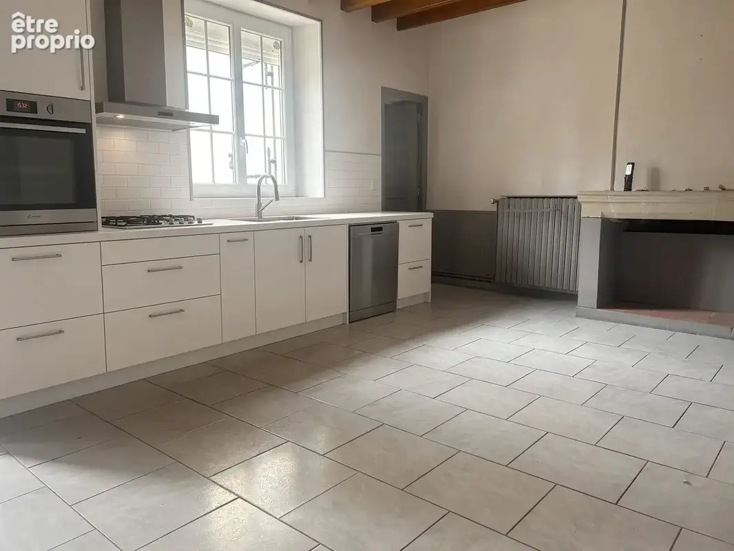 Maison 5 pièces 123 m² à vendre à Les Ulmes (49700) - photo 4