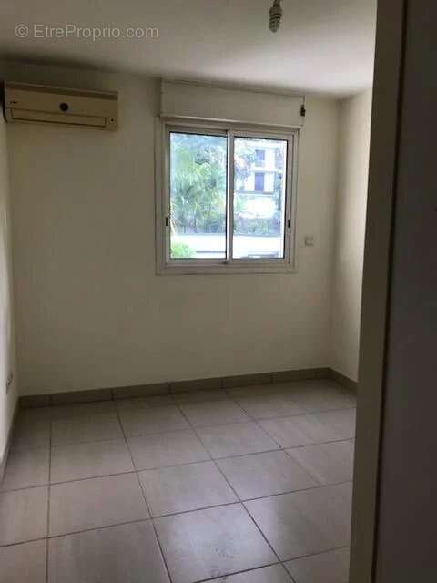 Appartement à SAINT-DENIS