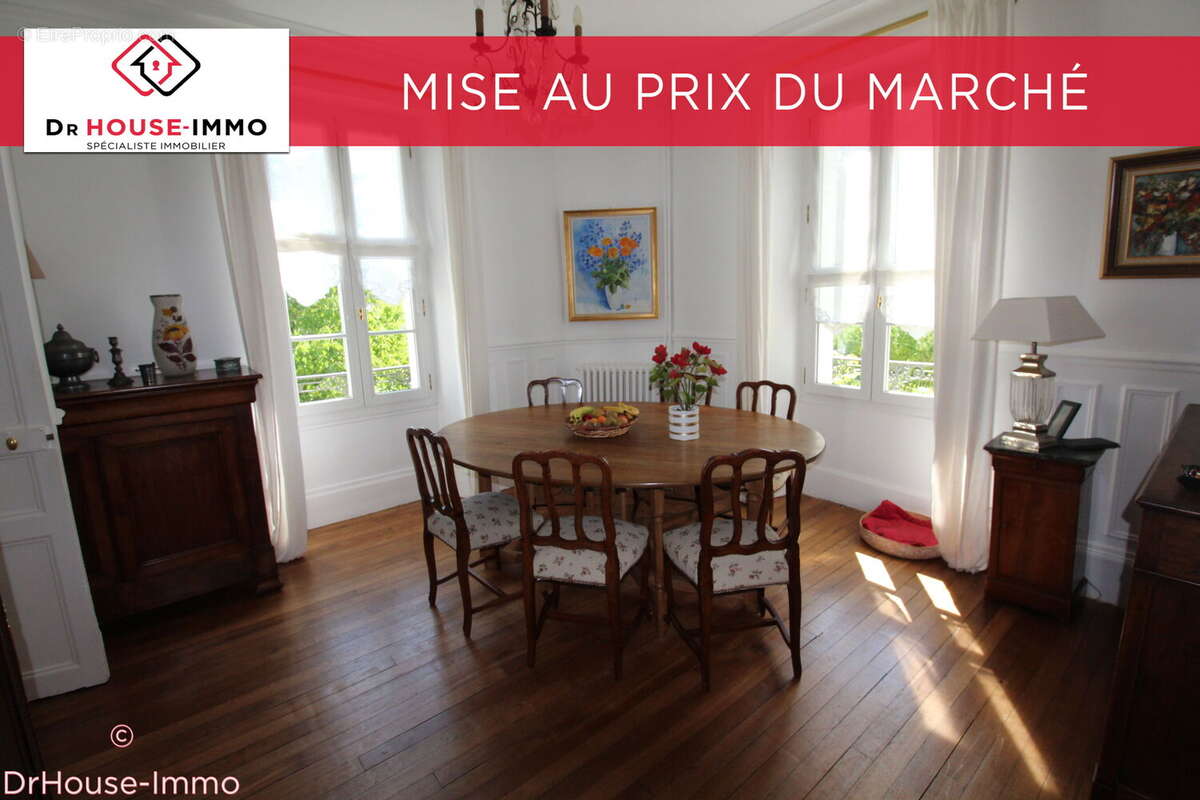 Maison à SAINT-PIERRE-LES-NEMOURS