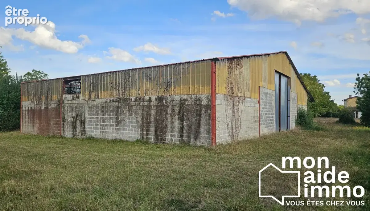 Commerce 425 m² à vendre à Arveyres (33500) - photo 2