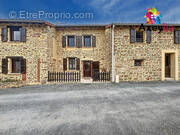 Maison à SAINT-GERMAIN-LAVAL