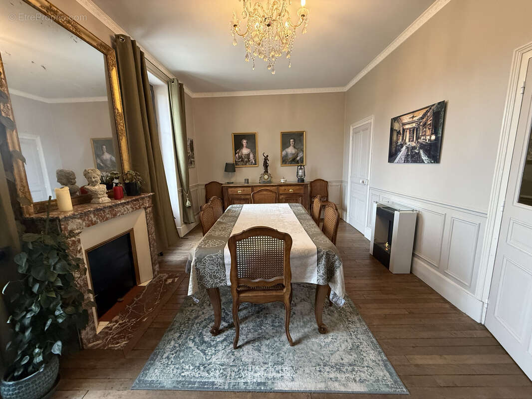 Maison ancienne atypique - photo 2