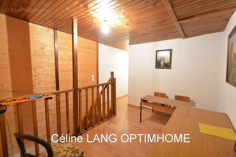 Maison à FRANCHEVAL