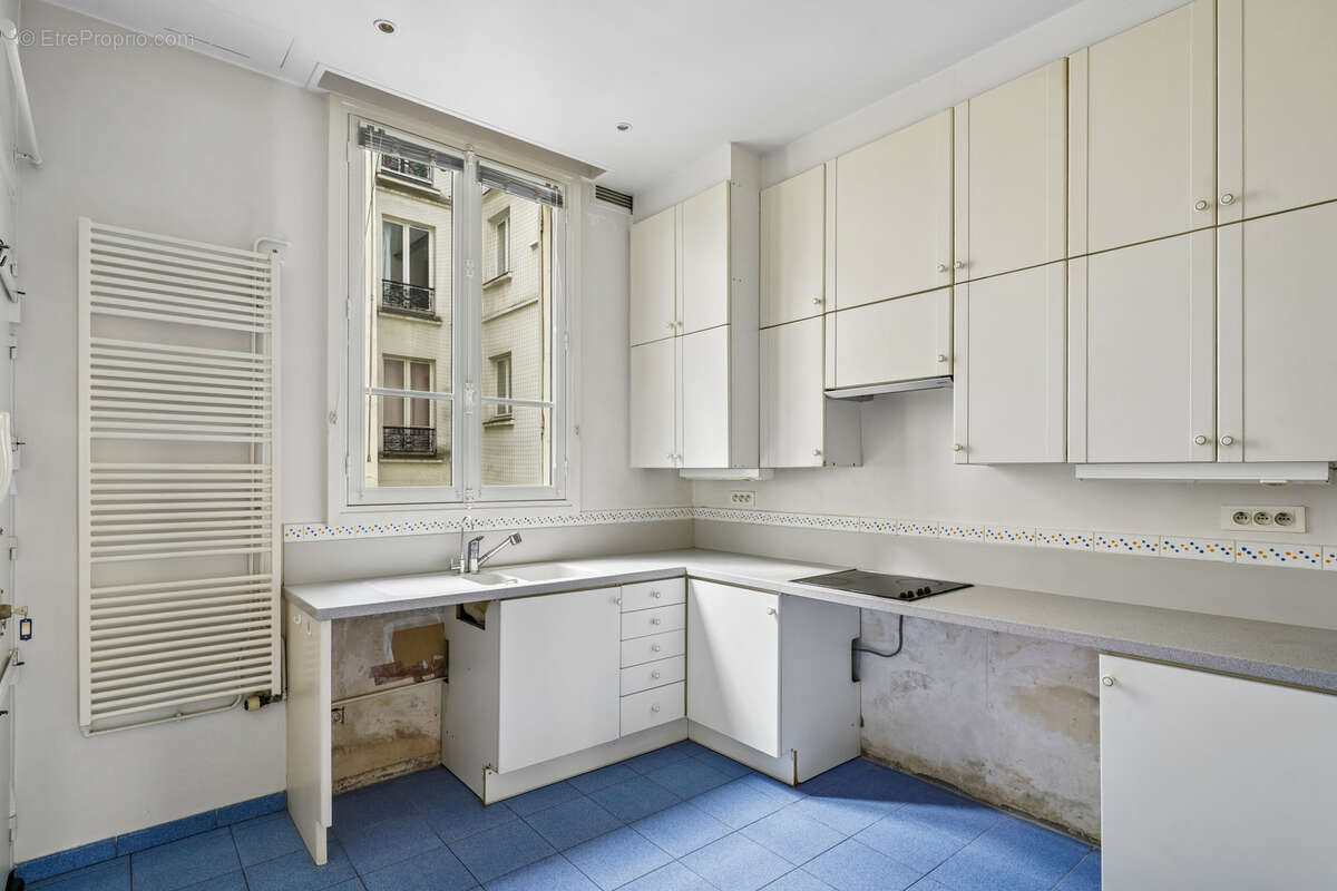 Appartement à PARIS-7E