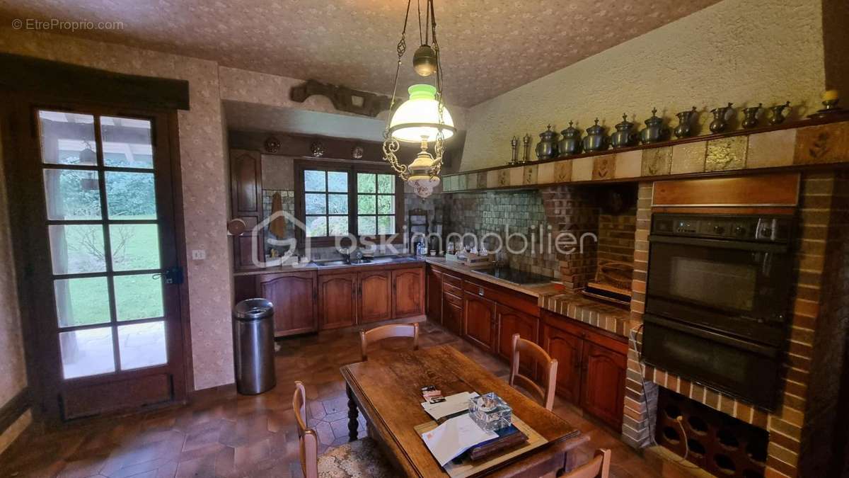 Maison à NANTEAU-SUR-LUNAIN