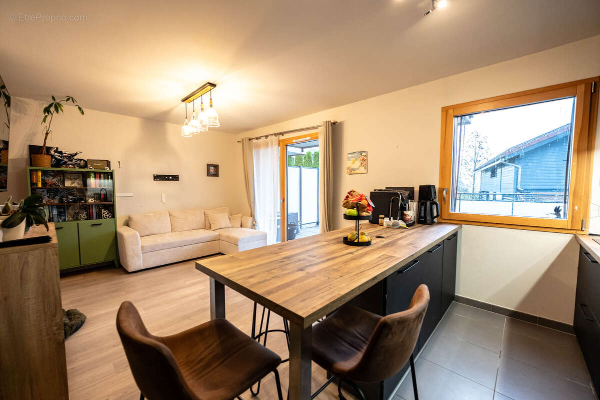 Appartement à MONTPERREUX