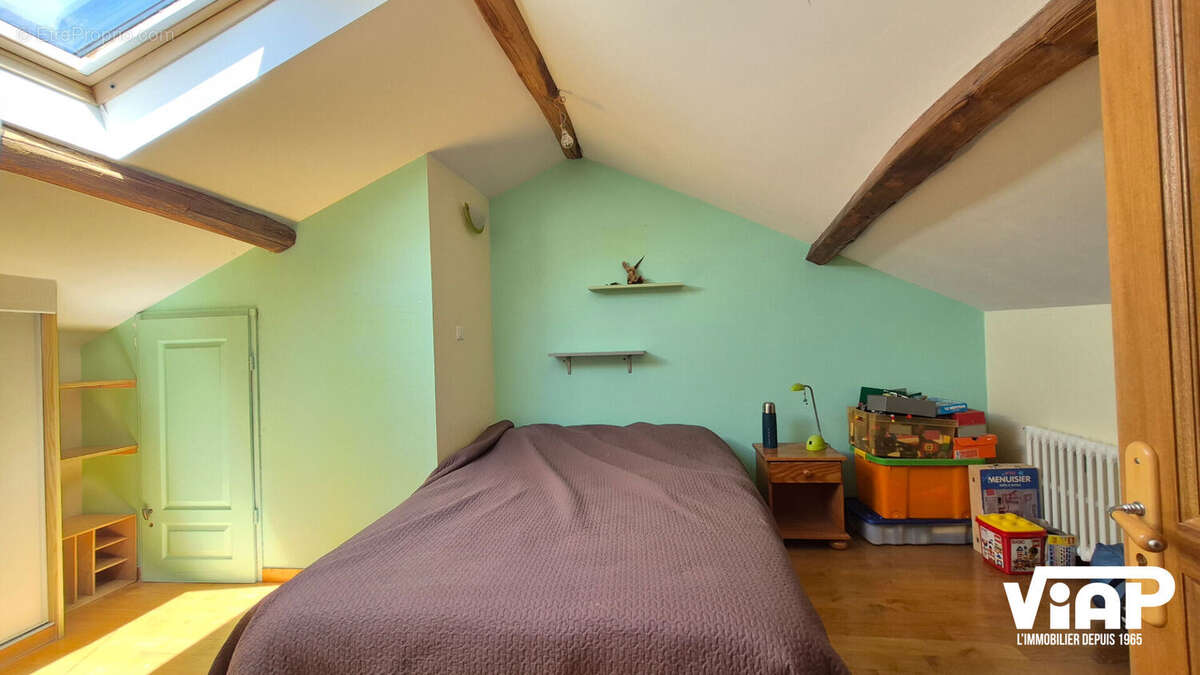 Ferme rénovée avec dépendances - photo 9