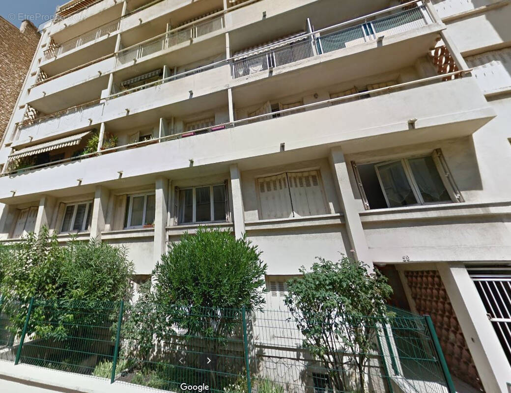 Appartement à MARSEILLE-5E