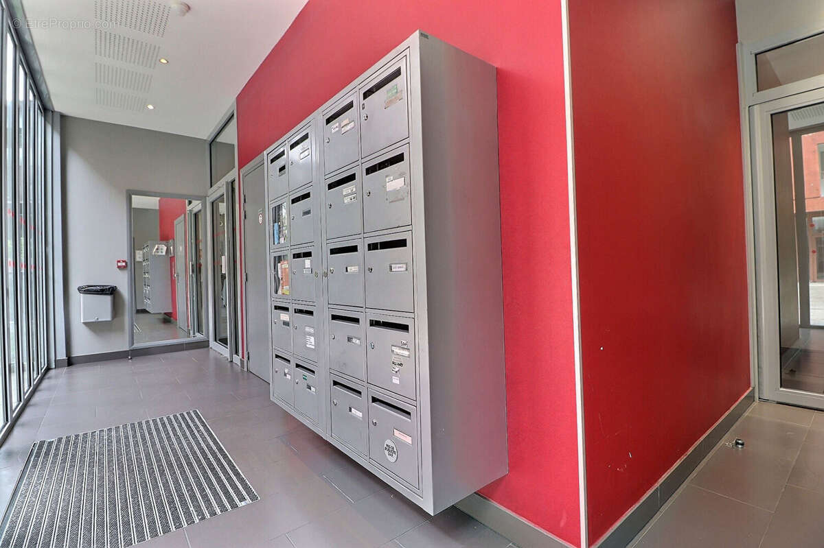 Appartement à AUBERVILLIERS