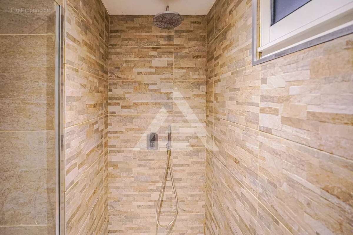 Appartement à BEAUSOLEIL