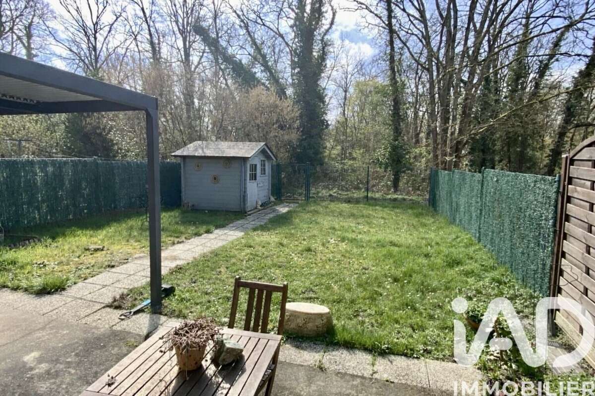 Photo 2 - Maison à SAINT-PIERRE-LES-NEMOURS