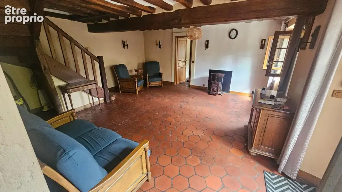 Gambais proche / Maison de charme ancienne 4 chambres / Beau potentiel - photo 5