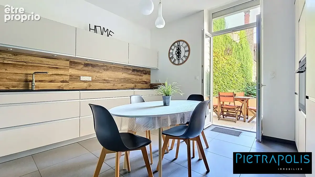 Maison 8 pièces 261 m² à vendre à Vienne (38200) - photo 8