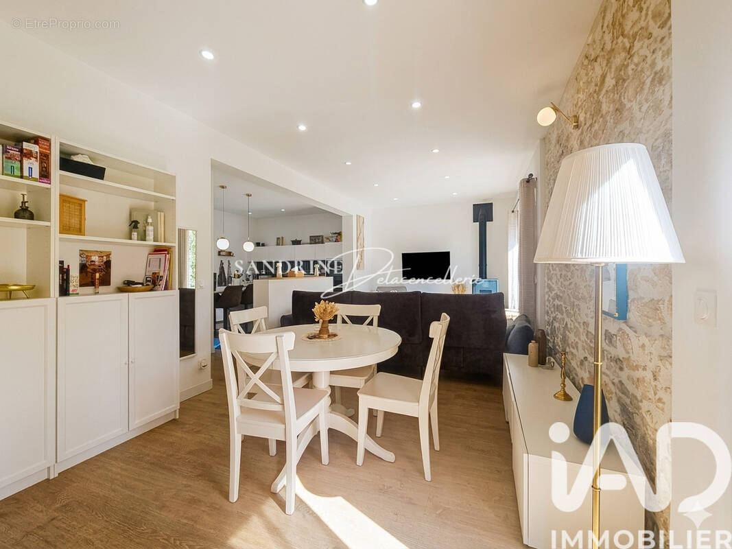 Photo 1 - Maison à HERIC