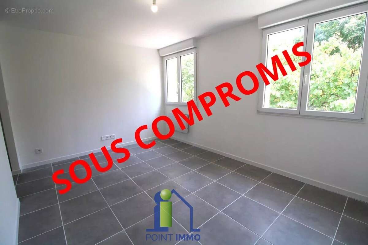 Appartement à MARSEILLE-9E