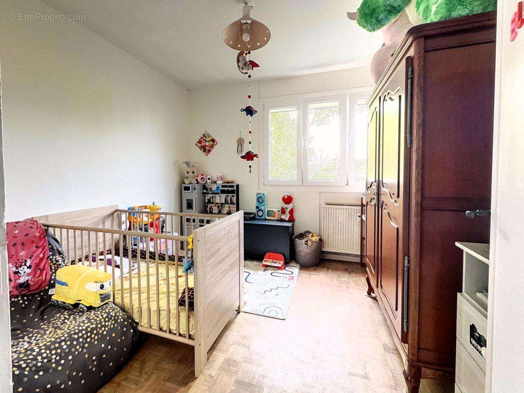 T5 3 à 4 chambres cellier, garage et cave au rez-de-chaussée à Chenôve - photo 7