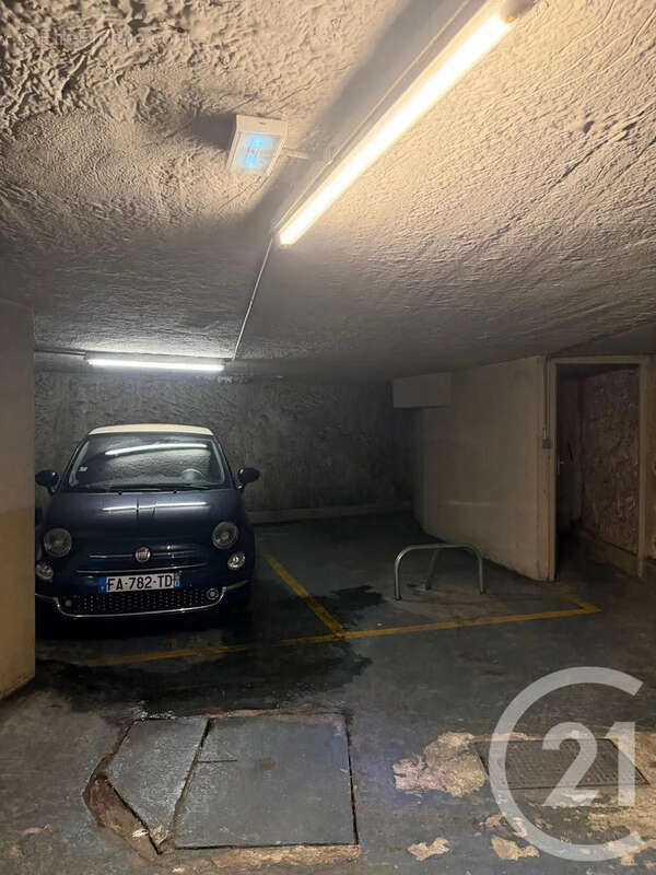 Parking à NICE