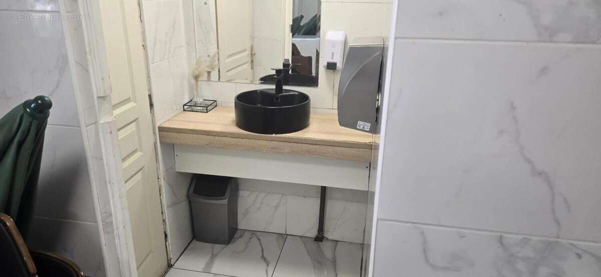 Commerce à NARBONNE