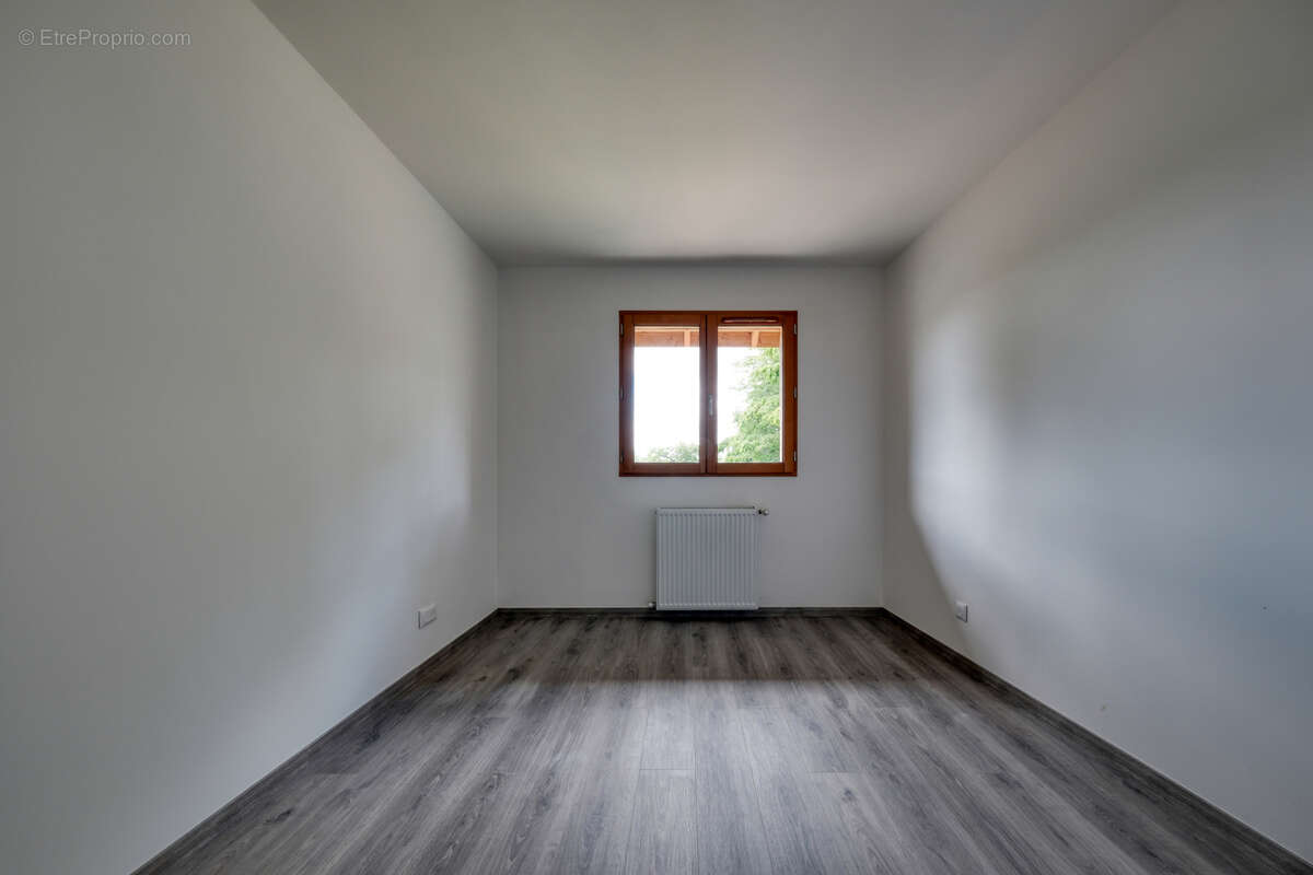 Maison à BONNELLES