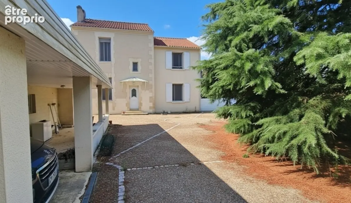 Maison à vendre 8 pièces SAINT YRIEIX SUR CHARENTE (16) avec grand terrain - photo 16