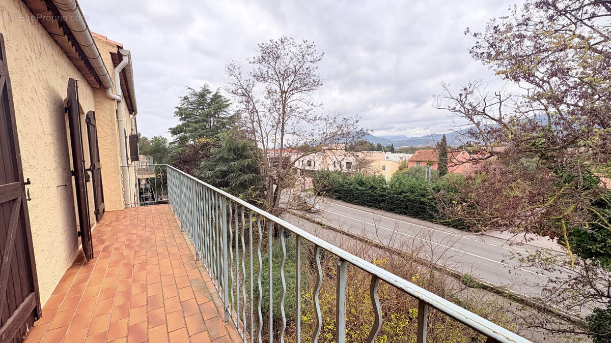 Appartement à LE PRADET