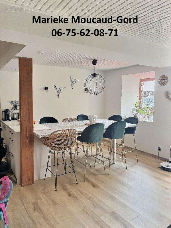 Maison à SOLIGNAC-SOUS-ROCHE