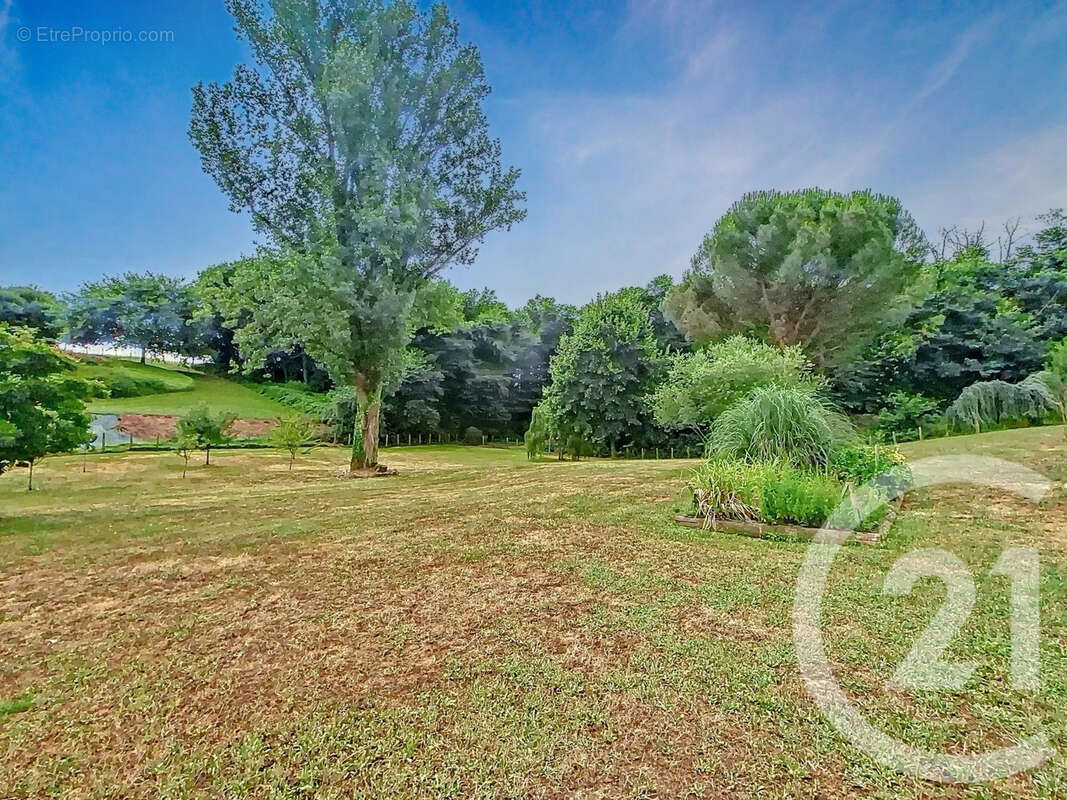 Maison à SAINT-ROMAIN-EN-GAL