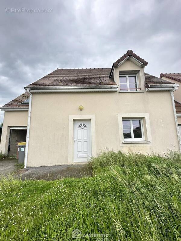 Jolie maison d'une surface habitable de 105 m² - Maison à ATHIES-SOUS-LAON