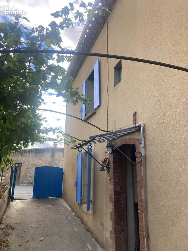 Village typique du Limouxin, maison vigneronne à rénover avec jardin piscinable et dépendance. - photo 3