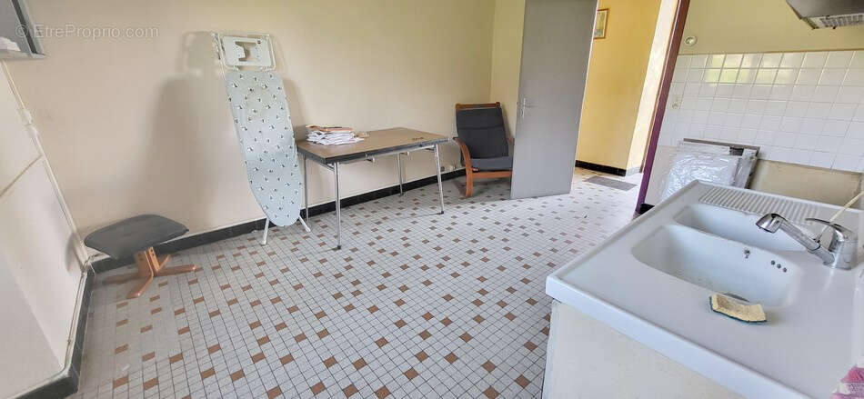 Maison à CANIAC-DU-CAUSSE