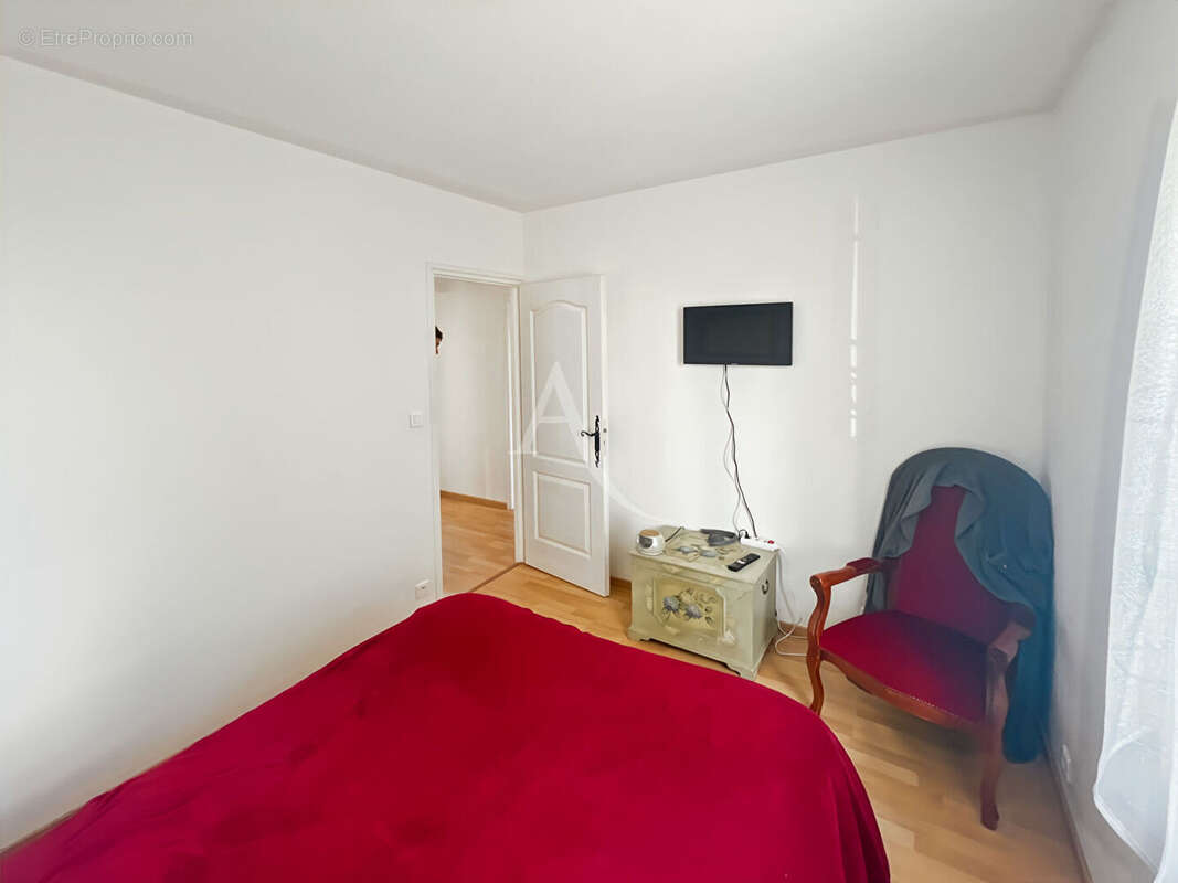 Appartement à VAUX-SUR-SEINE