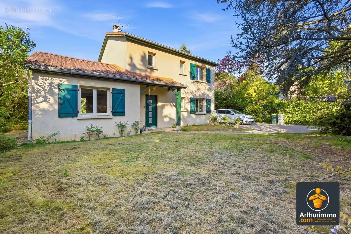 Maison à FRANCHEVILLE