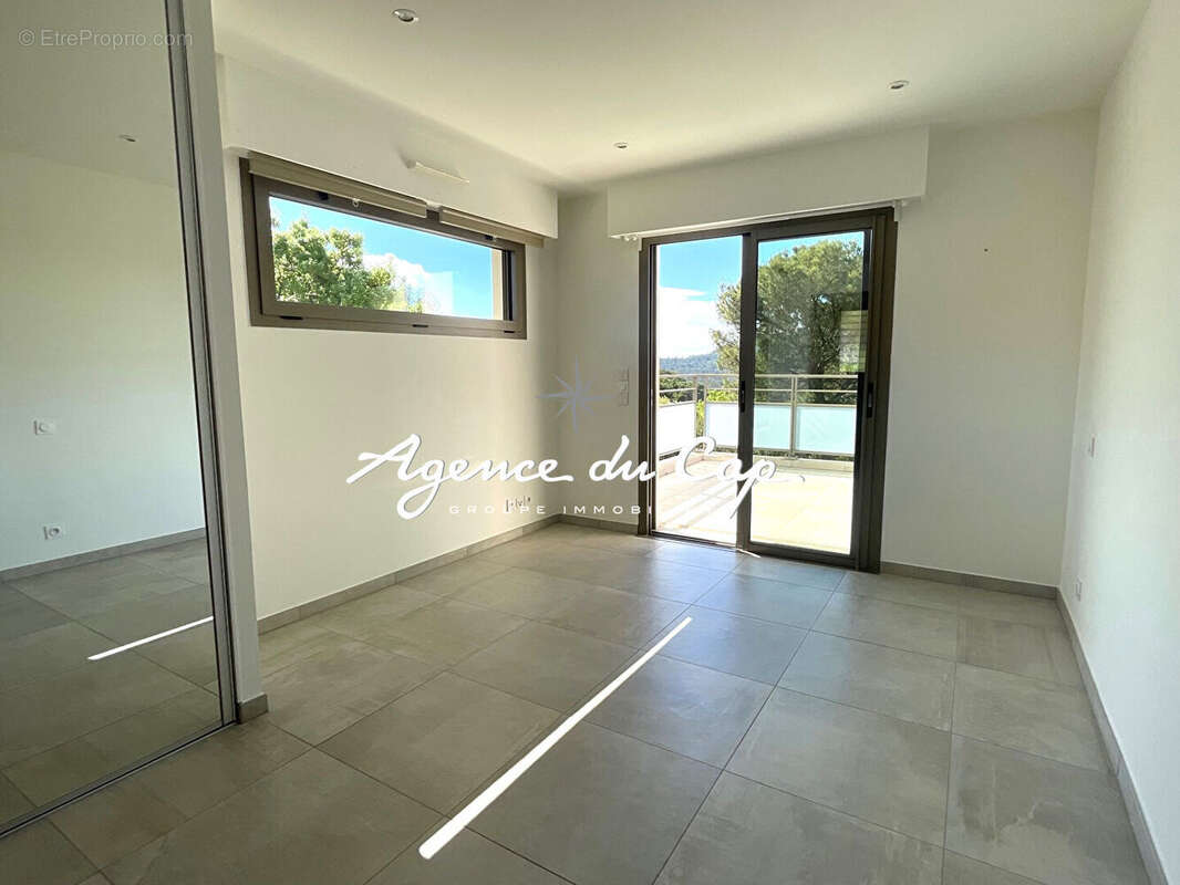 Appartement à SAINT-RAPHAEL