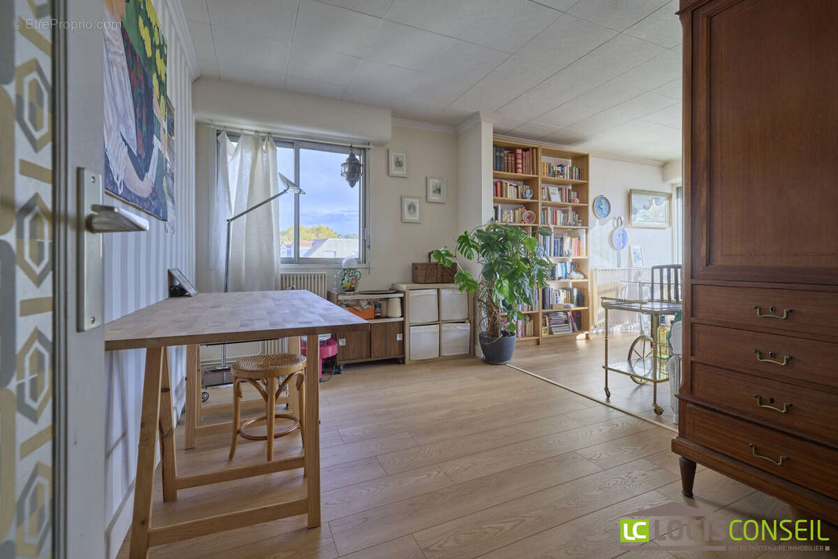 Appartement à CHATENAY-MALABRY