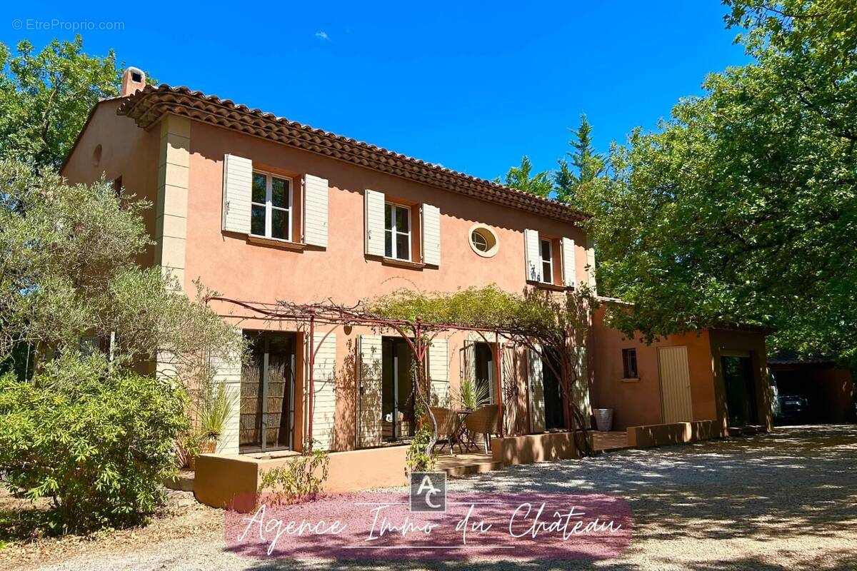 Bastide Provençale 6 pièces – 180 m² – GAREOULT - photo 2