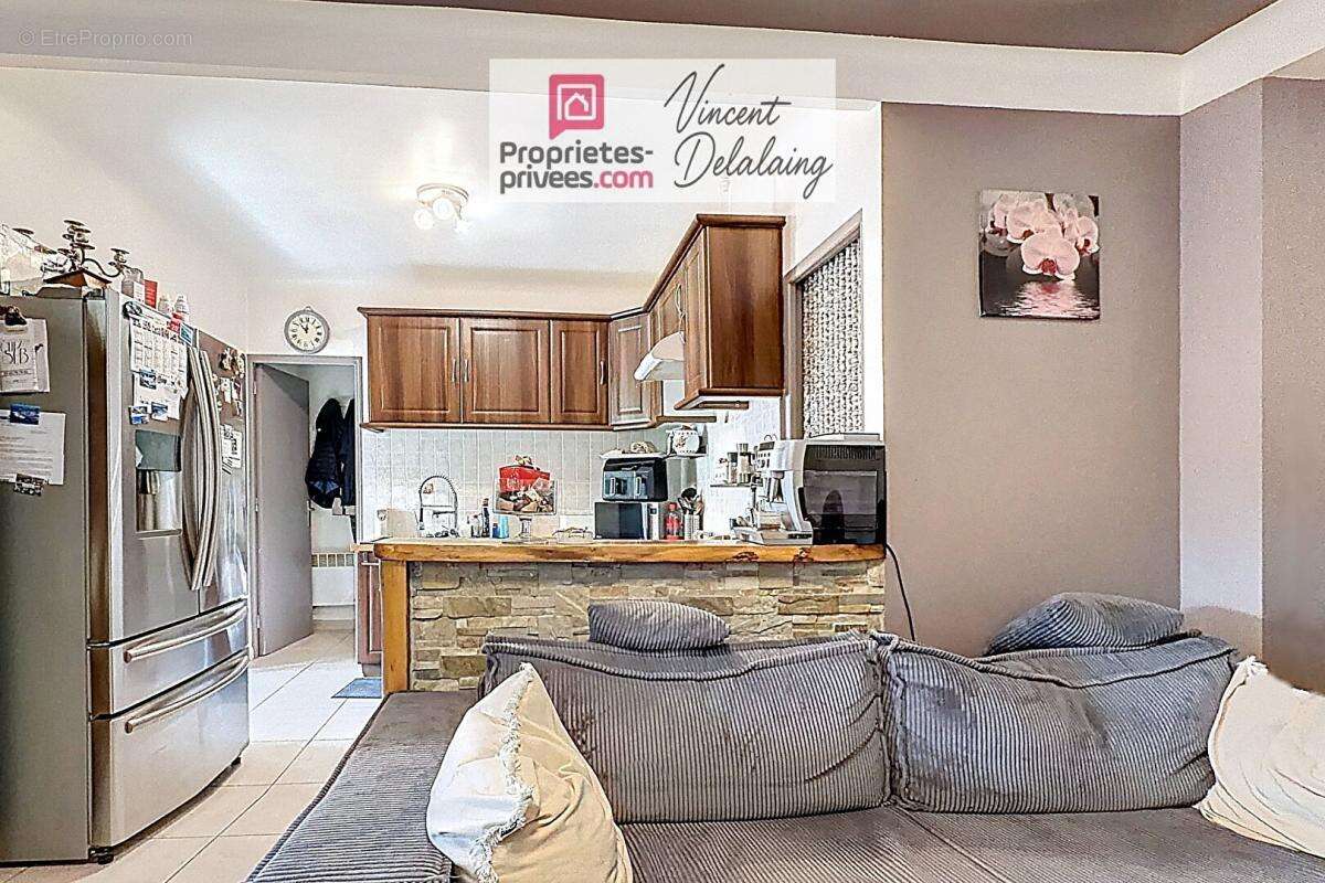 Maison à VILLELAURE