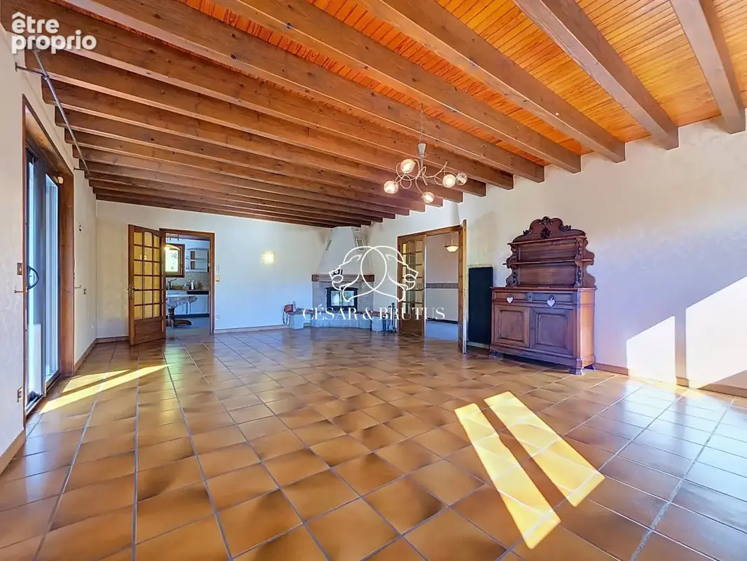Maison 5 pièces 132 m² à vendre à Saint-Hostien (43260) - photo 6