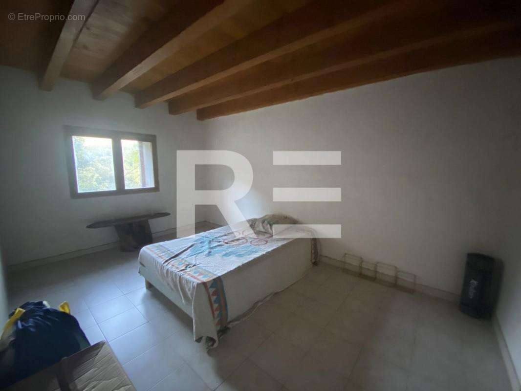 Maison à LAVAL-PRADEL