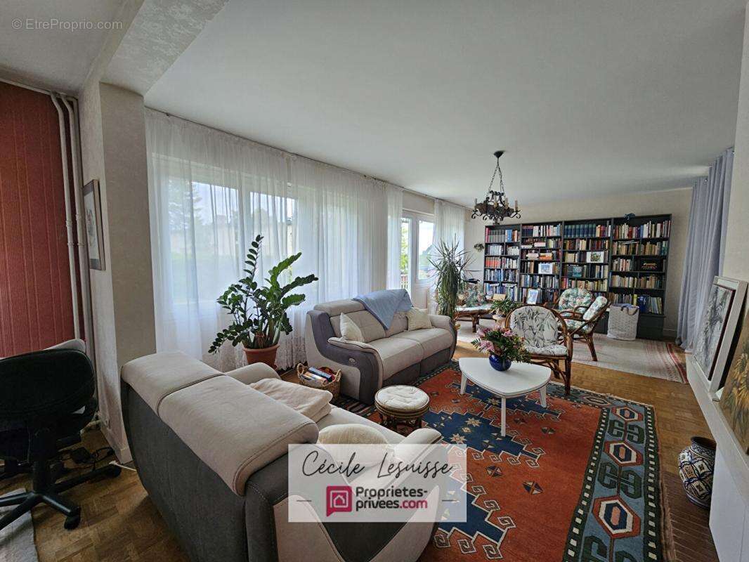 Maison à LILLEBONNE