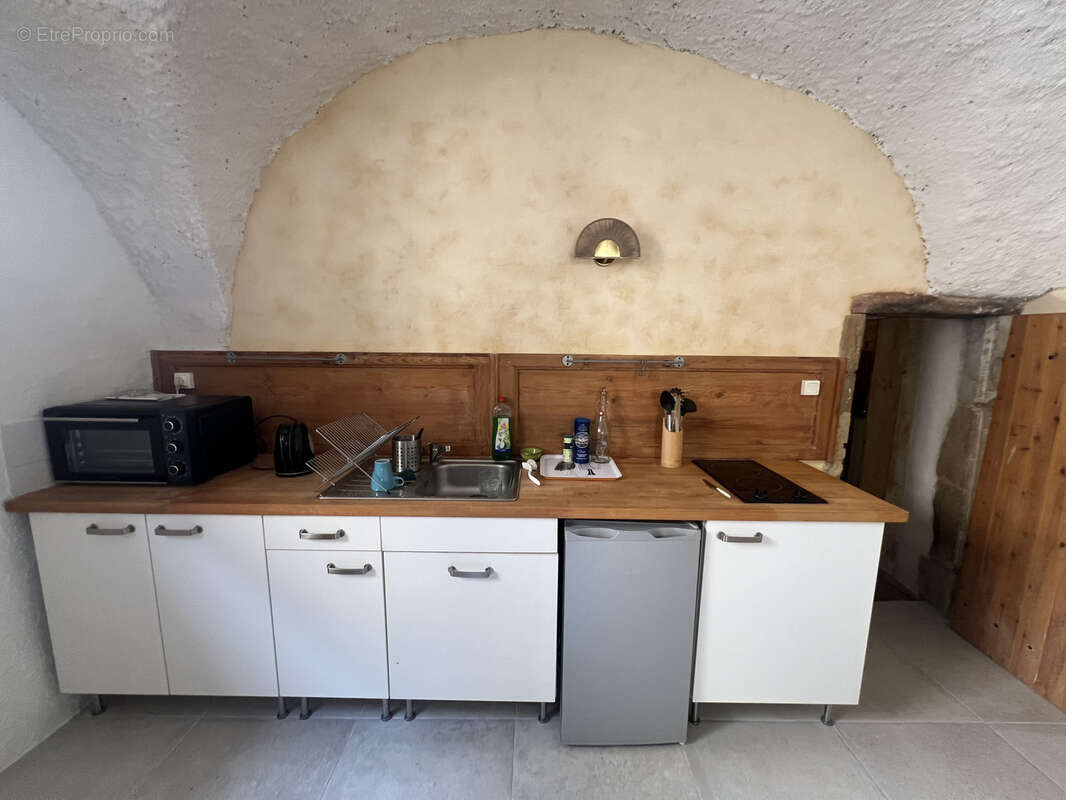 Maison à MONTPEYROUX