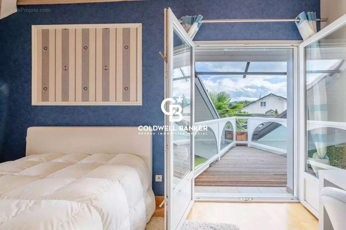 Maison à ARTHAZ-PONT-NOTRE-DAME